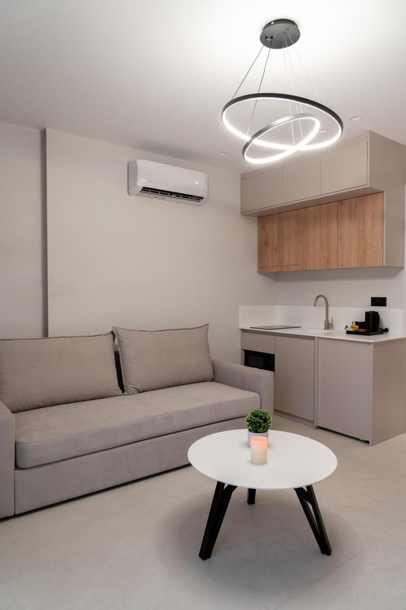Sealuxe Living Aparthotel Nea Iraklitsa Exterior photo